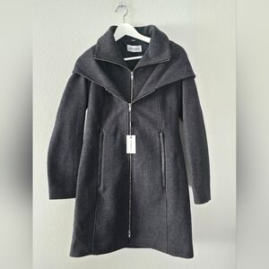 Sandova Winter Coat Size Small